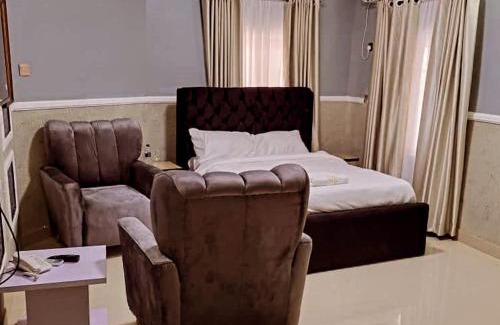 Owerri Hotel | International royal hotel