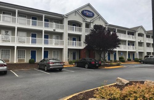 Lithia Springs Hotel | InTown Suites Extended Stay Atlanta GA - Lithia Springs