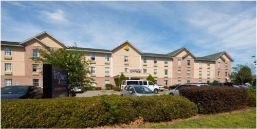Greenbrier West Hotel | InTown Suites Extended Stay Chesapeake VA - Battlefield Blvd
