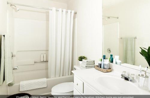 Greenbrier West Hotel | InTown Suites Extended Stay Chesapeake VA - Battlefield Blvd