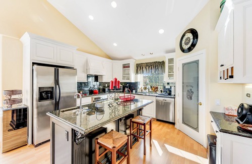 North Estates House | Intriguing dog-friendly home with fireplace, jetted tub, patio, & gas grill