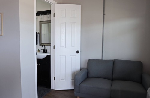 Nashville Apartment | Inviting 1BR 10-Mins to Nashville
