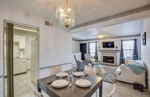 Vickery Meadow Condo | Inviting Dallas Condo < 2 Mi to NorthPark!