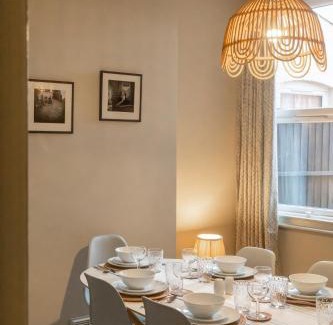 Hereford House | Inviting Home in Heart of Hereford with Parking & Garden