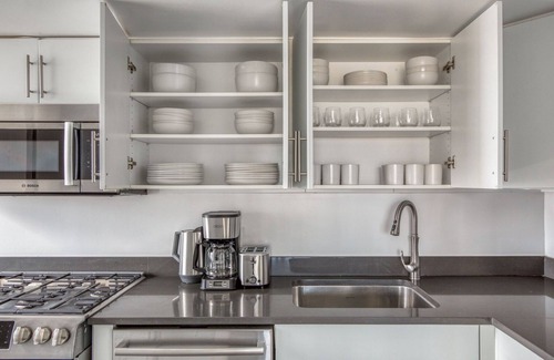 Uptown Apartment | Inviting UES 2BR w/Gym & W/D, near Central Park, by Bluegorund