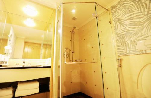 Phaltan Hotel | Ira Navi Mumbai