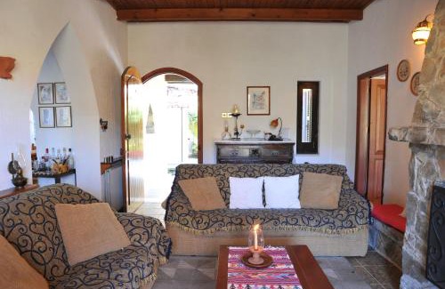 Kakopetria Villa | IRENE cottage