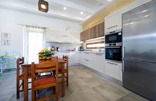 Korfalonas Villa | Iridanos Villa with 3 bedrooms and private pool, 400 meters from the beach