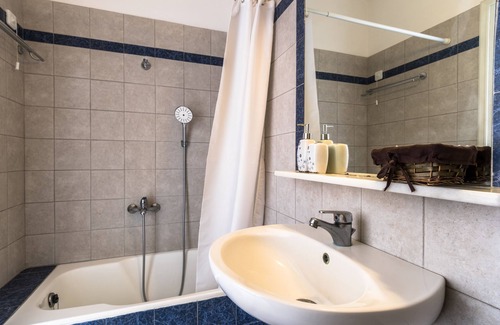 Perissa Hotel | Irigeneia Hotel
