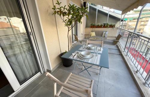 Athens City Centre Apartment | Iris