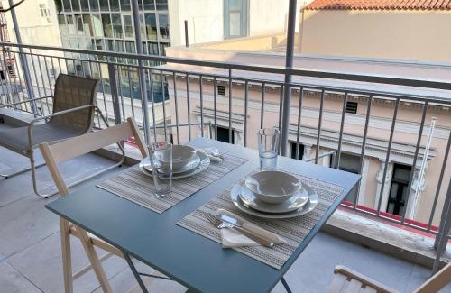 Athens City Centre Apartment | Iris