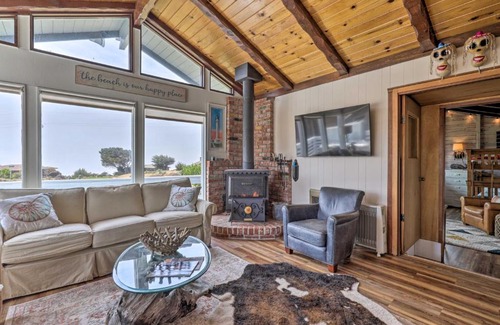 Manchester House | Irish Beach Cottage with Beach Access and Ocean Views