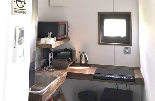 Nago Cottage | Iron cottage Rent a whole/Nago Okinawa