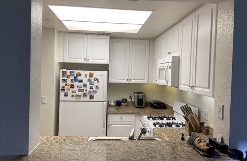 Lower Peters Canyon Apartment | Irvine home apartment