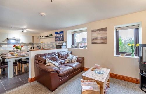 Llanfyrnach House | Isaf - Two Bedroom House, Sleeps 4