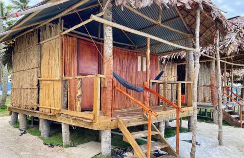 Carti Tupile House | Isla Pelicano El escenario de la casa de papel en San blas