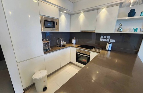Sakhir House | "Island Bliss: Luxury Apartment"