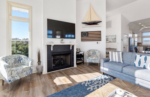 Pine Island House | Island Breeze: Heated Saltwater Pool | Rec Room