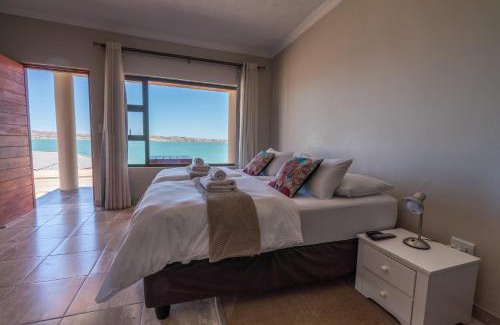 Luderitz Bed & Breakfast | Island Cottage Guesthouse