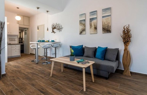 Adamas House | Island Dreams - Apartment #1