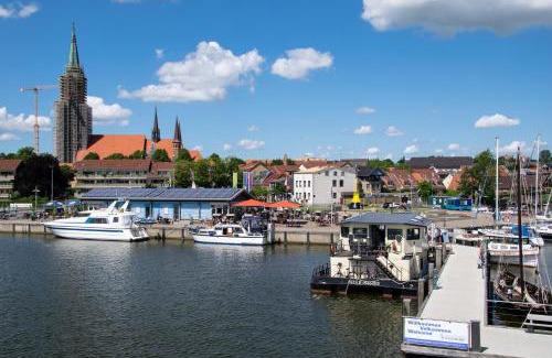 Schleswig Apartment | Island-dreams Hausboot Cecilie