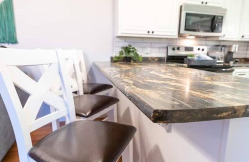 Carolina Beach Condo | Island Escape-3 Min to Beach/Boardwalk