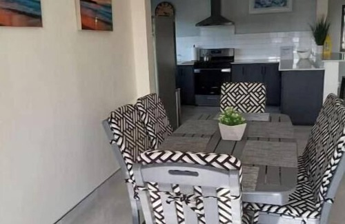 Tower Isle Apartment | Island Getaway