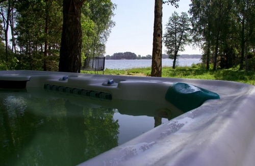 Stavsudda Villa | Island House in the Forest with beach