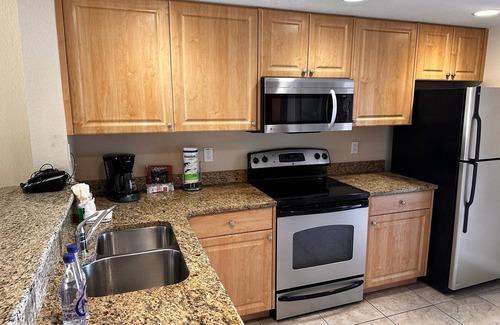 Capri Isle Condo | Island Retreat: 2BR Condo Across from Beach