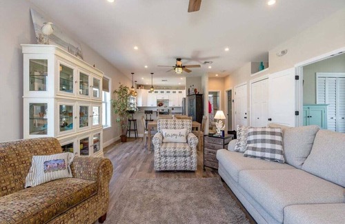 Little Venice House | Island Time~ Pool Home Seconds to Open Ocean! 32' Dock
