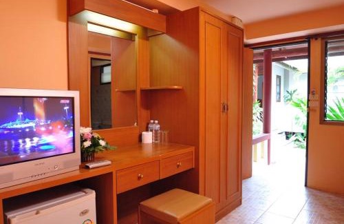 Choeng Mon House | Island View Bungalows