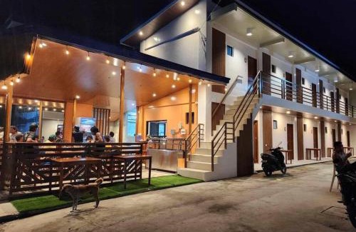 General Luna House | Island Villa - Balai Malinawon
