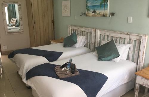 Emalahleni House | Isle La Breeze Guest House