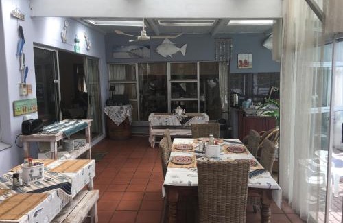 Emalahleni House | Isle La Breeze Guest House