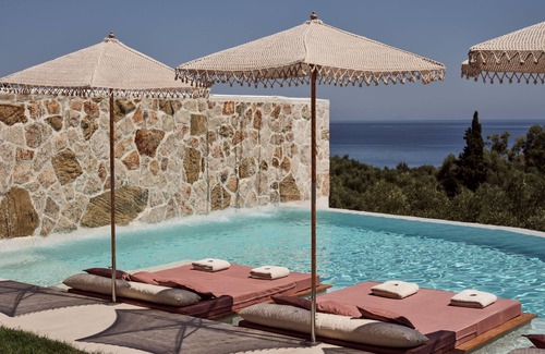Akrotiri Villa | Ismet Villa, a Seaview Glorious Hideaway