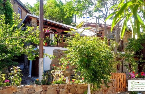 Palaichori House | Isminis Holidays Stonehouse-Studio Stavlos