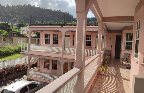 Picard House | Iso’s Vacation Rental Apartment #7