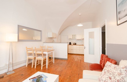 Issoire Apartment | Issoire centre, T2 « Bergère » avec parking