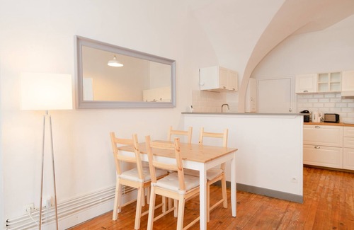 Issoire Apartment | Issoire centre, T2 « Bergère » avec parking