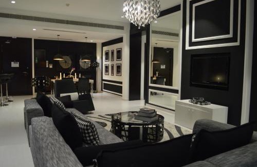 Seef Apartment | Ista Suites Seef