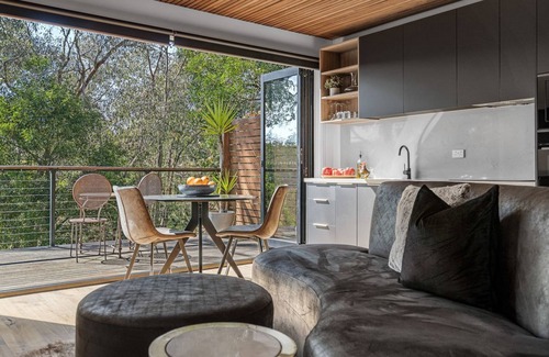 Hepburn Springs House | Istana Bliss - Formerly Kudos Bliss