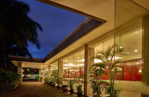 Cibodas Hotel | Istana Nelayan Hotel