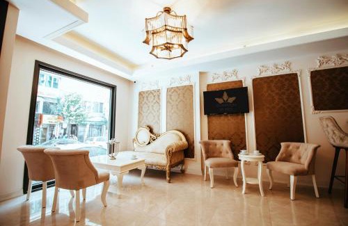 Cumhuriyet Hotel | Istanroom by Keo