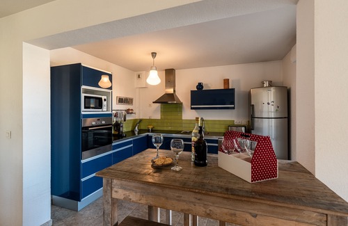 L'Ile-Rousse Apartment | Isula Rossa - Two Bedroom Apartment, Sleeps 6