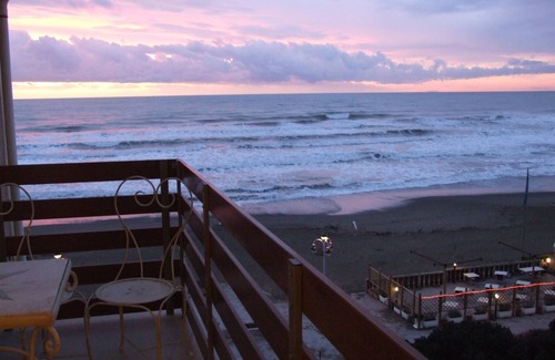 Marina di Castagneto Carducci Apartment | Appartamento- Murex - Studio Apartment, Sleeps 3