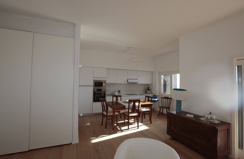Porto Alabe House | HOUSE WITH GREAT VERANDA ON THE SEA