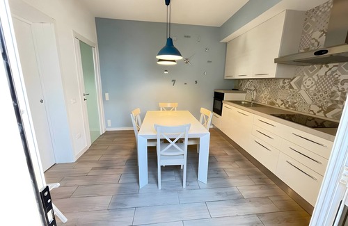 Rosignano Solvay Apartment | Apartment 'La Gabbianella Mare' with Wi-Fi and Air Conditioning