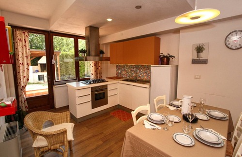 San Valentino In Abruzzo Villa | Mansion in San Valentino with Pool