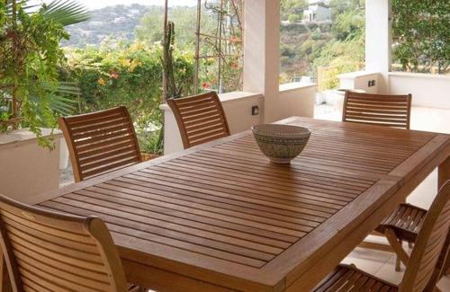 Villaggio delle Mimose Villa | Lovely Villa With Sea Views and Pool