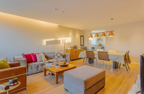 Itacimirim Apartment | IT38 Decorated Duplex Apartment 3/4, Foot on the Sand